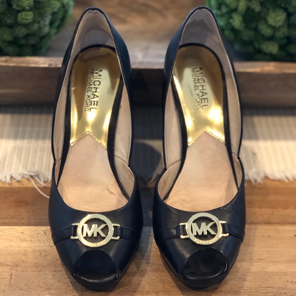 Michael Kors peep toe